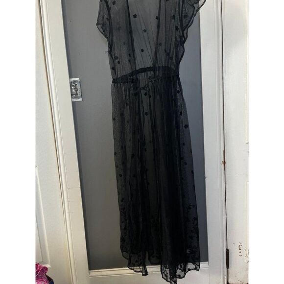 torrid Other - Torrid size 1 2 black lace robe or swim bathing suit cover up